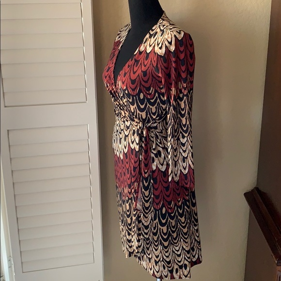 BCBGMAXAZRIA Womens Adele Jersey Printed Wrap Dress Size Small - Picture 3 of 6